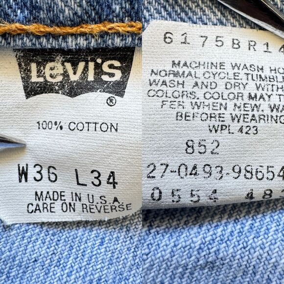 VINTAGE Levis 554 Jeans Mens 36 x 34 Blue Denim Relaxed Straight USA 90s Y2K - Picture 5 of 14